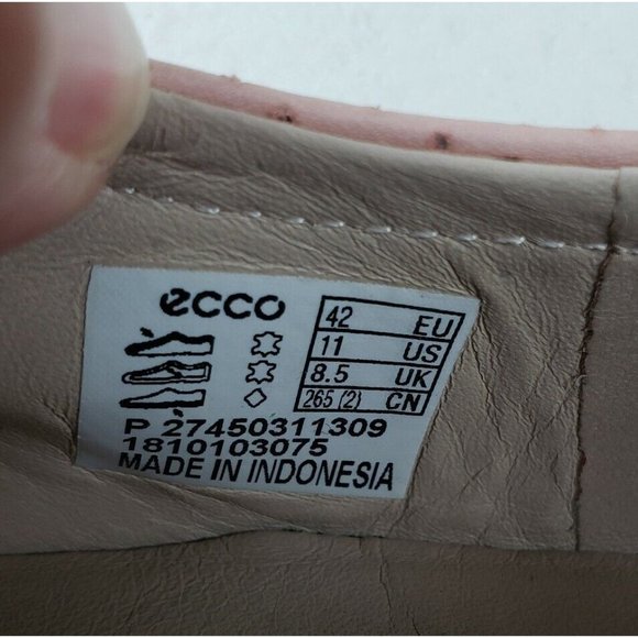 Ecco Women's Pink Flats - Picture 11 of 11